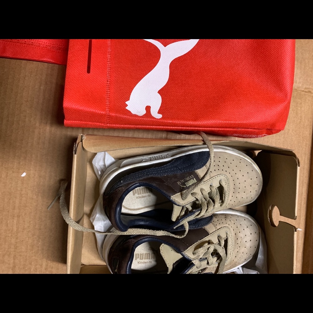 Puma boys kids Sneakers shoes Size 13.5